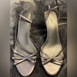 Anne Taylor Loft strappy sandals